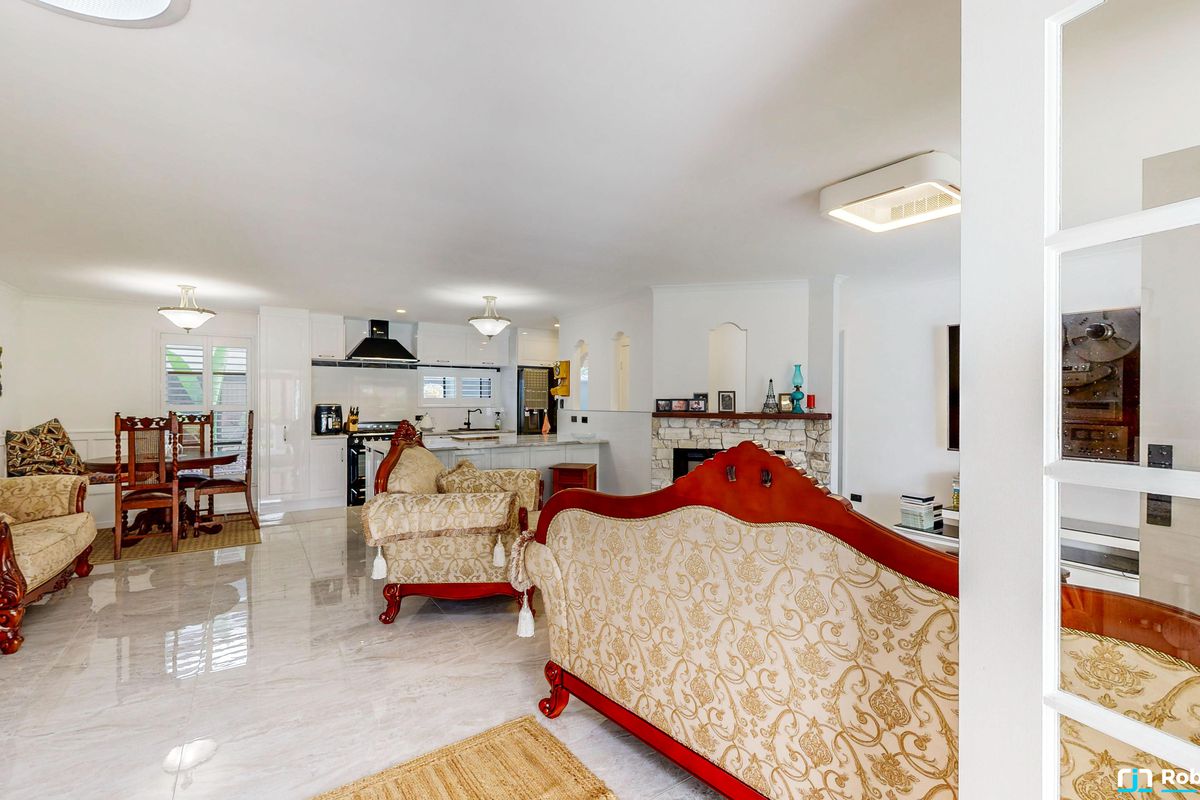 5 Stephen Street, Tewantin