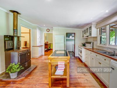 1195 Howes Creek Road, Mansfield