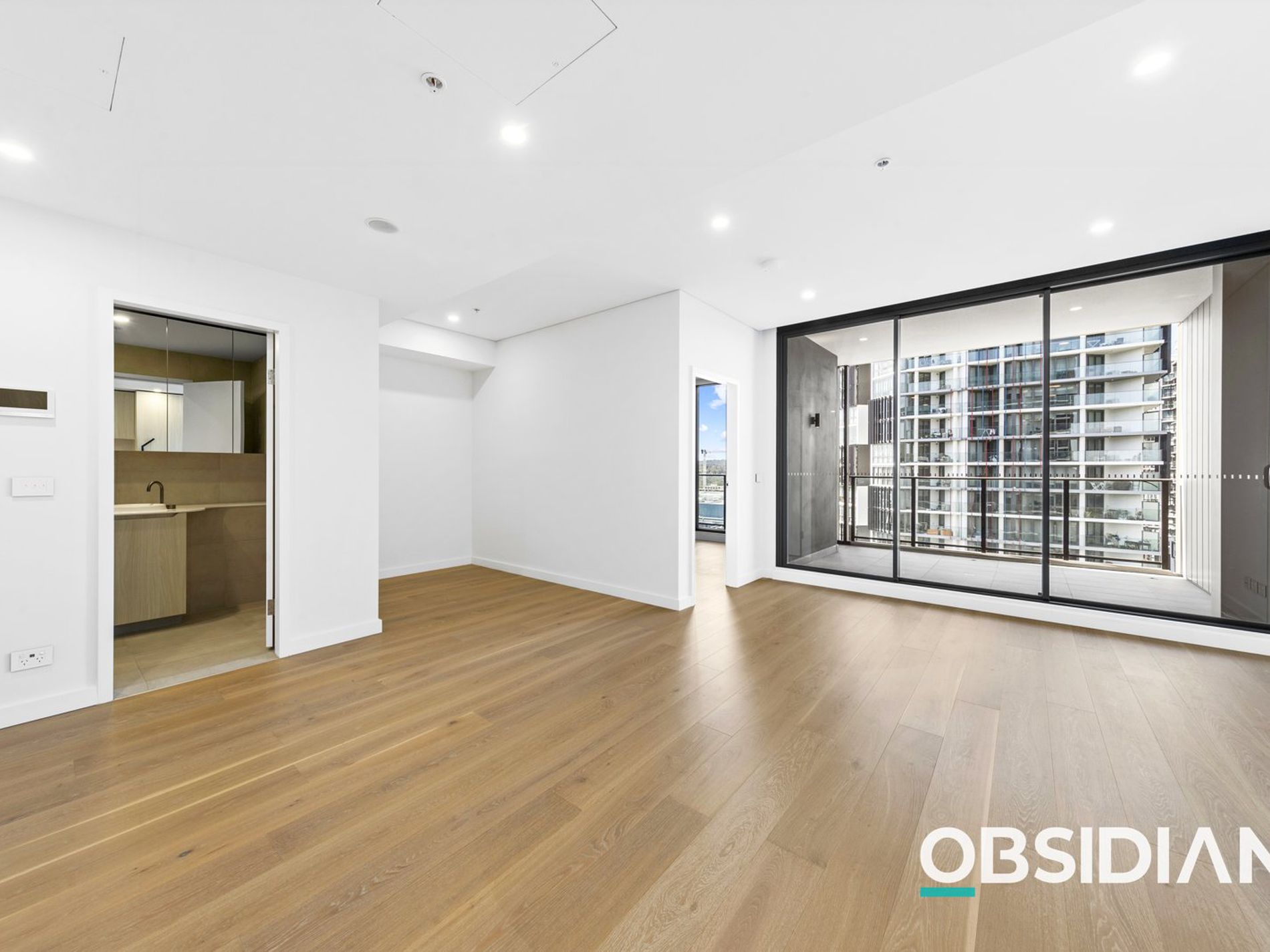 A1203 / 82 Waterloo Road, Macquarie Park