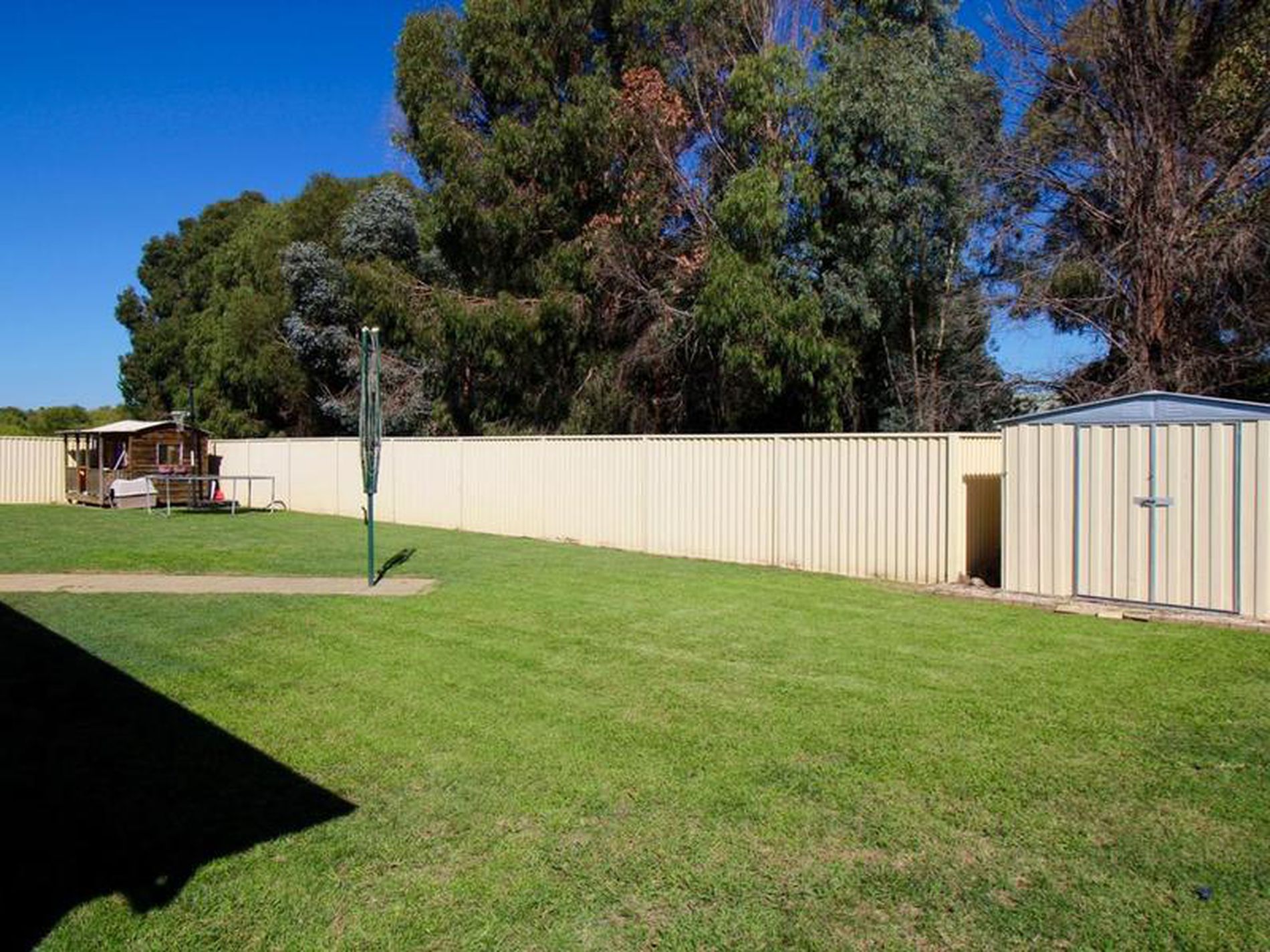 4 Rankens Bridge Road, Eglinton