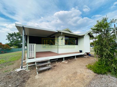 5 Daydawn Road, Charters Towers City