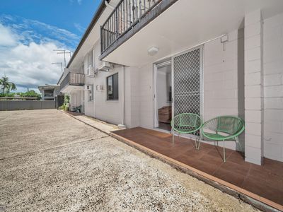 3 / 211 Lake Street, Cairns North