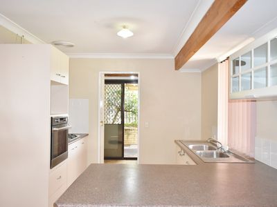 16 Ullswater Place, Balga