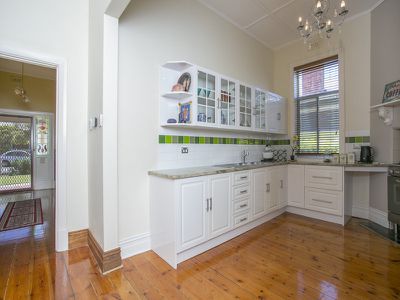 5 Lincoln Avenue, Plympton