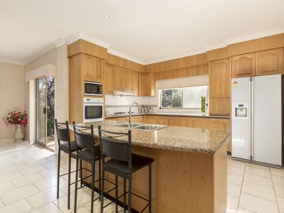 53 Tanbridge Way, Warranwood
