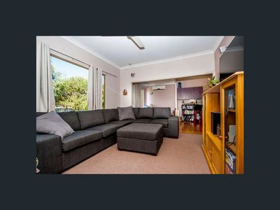 22 Bright Street, Carey Park