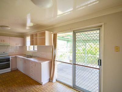 8 Milgate Street, Collingwood Park