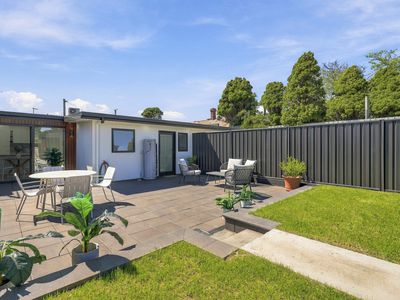 19 Elizabeth Street, George Town
