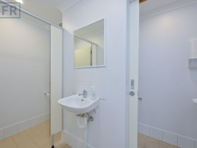 1 / 31 Council Avenue, Rockingham