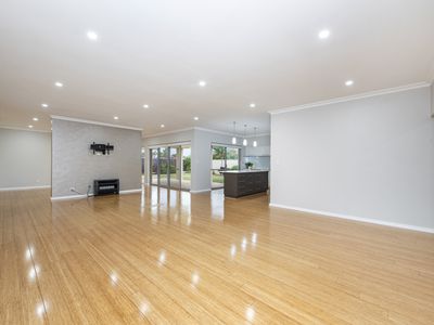 74 Pimento Cr, Port Kennedy