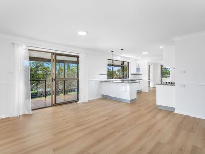 12 Pacific View Drive , Hallidays Point