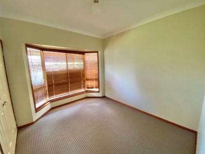 6 Schloss Court, Gowrie Junction