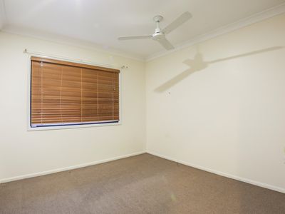 62 Country Road, Cannonvale