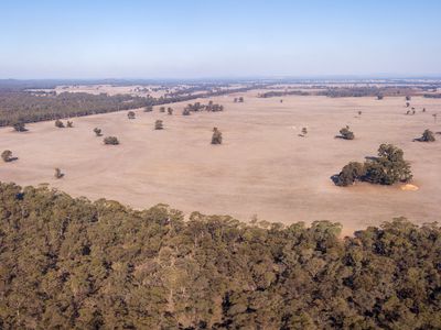 351 Tattersalls Lane, Moormbool West