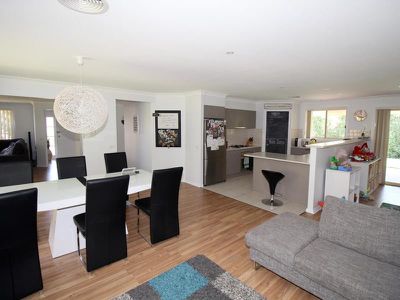 17 Arnold Court, Kelso