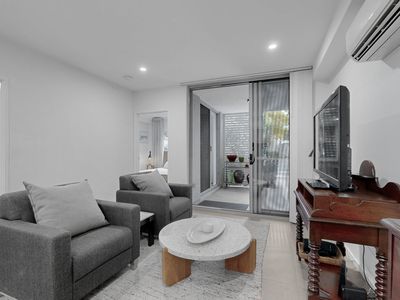 1 / 166 Herston Rd, Herston