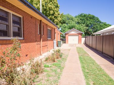 61 Sterling Street, Dubbo