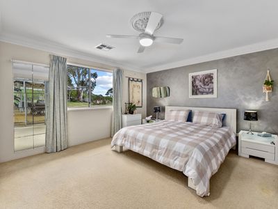 64 ACACIA DRIVE, Millicent