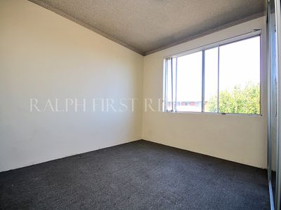 3 / 16 Mccourt Street, Wiley Park