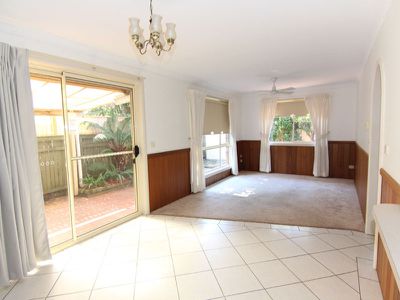 2 / 15 Lachlan Avenue, Tuncurry