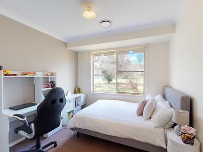 6 Renshaw Drive, Dubbo