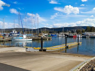 16 Henry Street, Triabunna