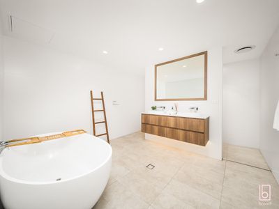 41 White Haven Avenue, Magenta