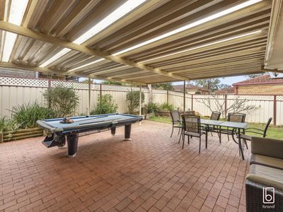 8 Tristram Close, Lake Haven