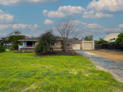 40 Weston Drive, Swan View