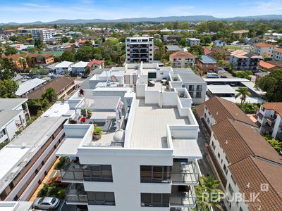 29 / 136 Marine Parade, Southport
