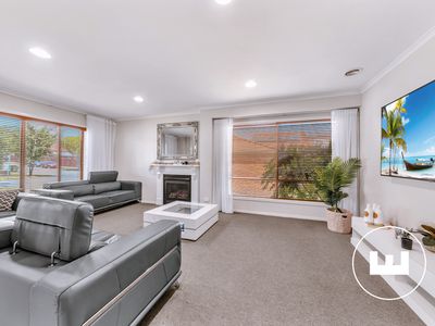 5 Eucumbene Drive, Berwick