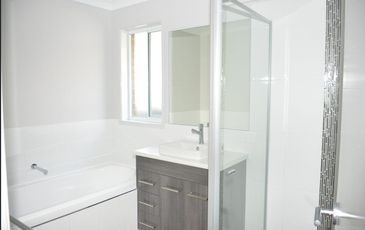 20 Clinton Way, Hamlyn Terrace