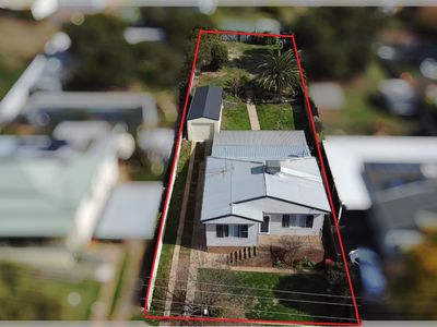 12 Howard Street, Parkes