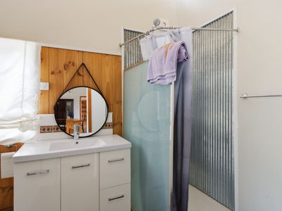 105 Speed Road, Hilldene