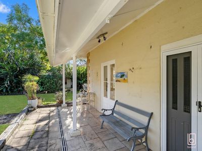 242a Buff Point Avenue, Buff Point