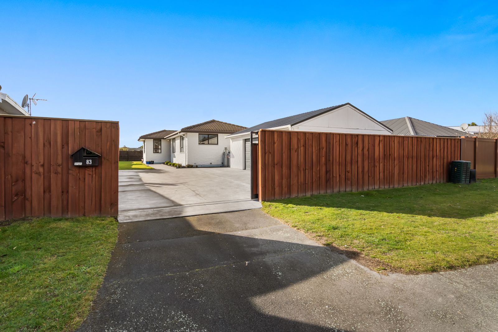 83 Arcon Drive