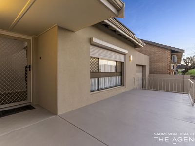 32 Lincoln Road, Morley