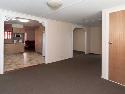 42 Leslie Street, East Ipswich