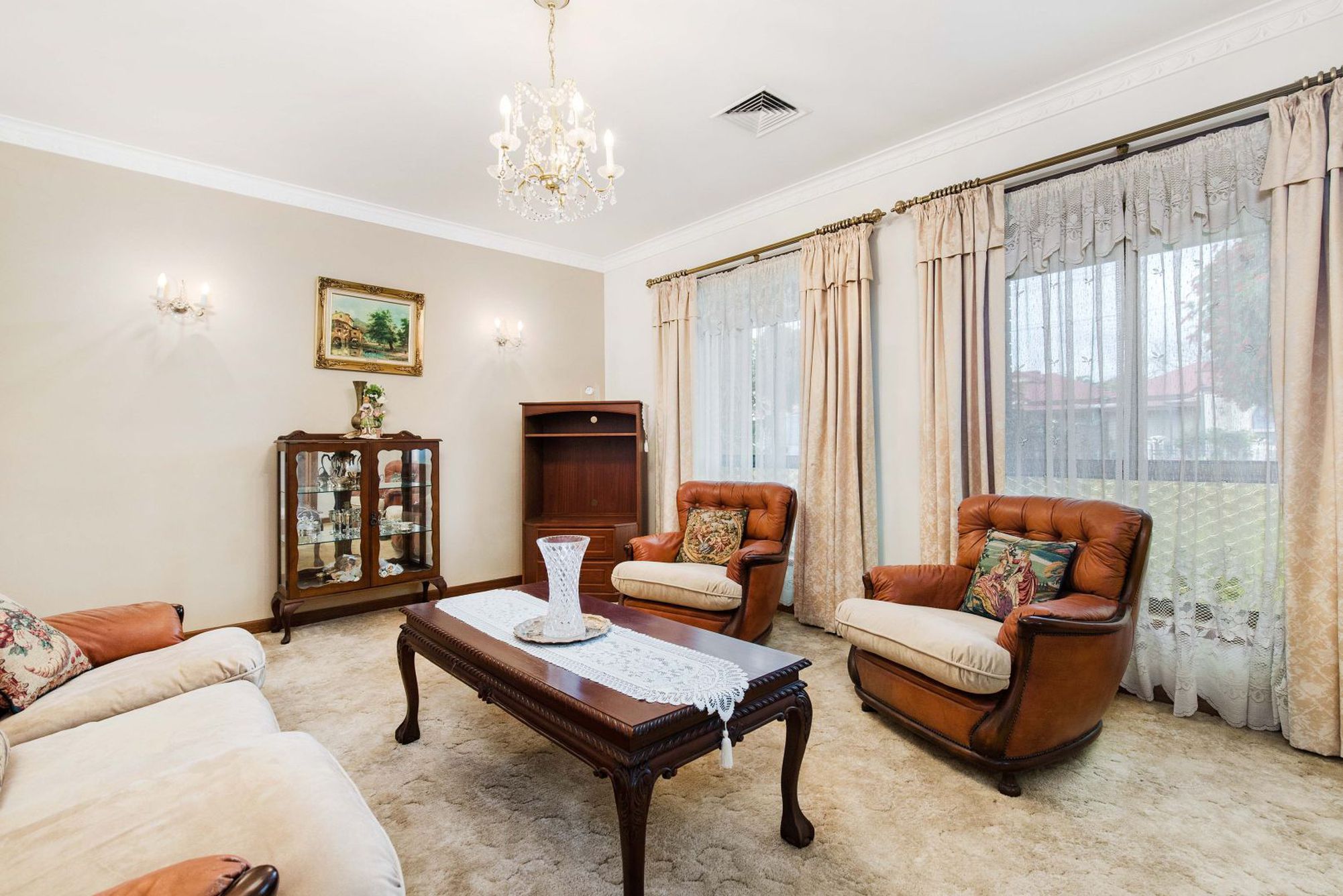 8 Sunbeam Road, Glynde