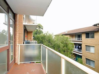 18 / 8-10 Lane Cove Road, Ryde