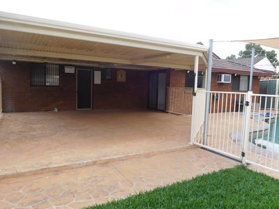 4 Trebbiano Place, Eschol Park