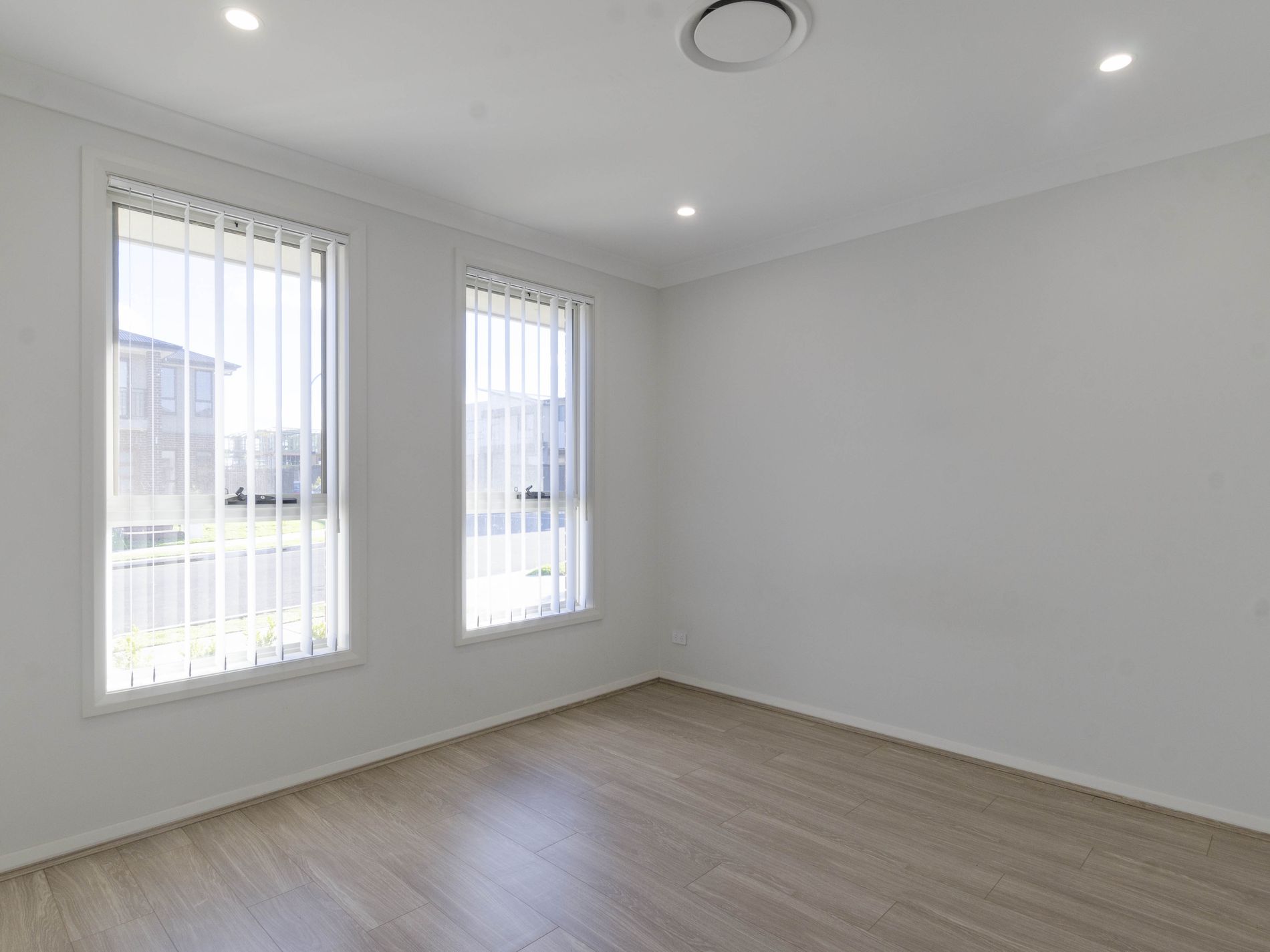 13 Fomalhaut Street, Austral