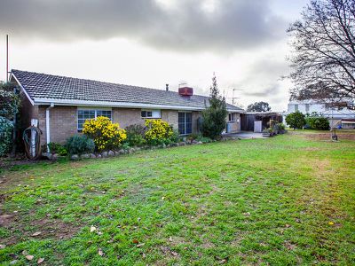 "Birrabang' 826 Gerogery Road, Jindera