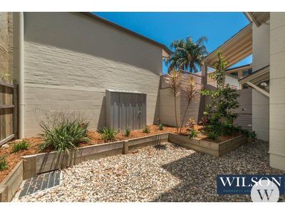 2 / 13 Fortitude Street, Auchenflower