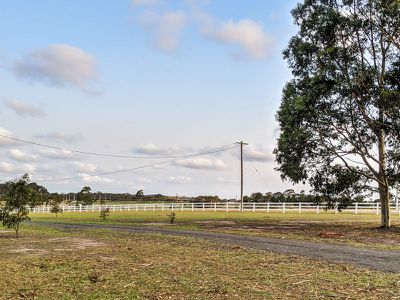 18 Woncor Avenue, Nowra Hill