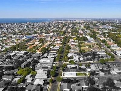 45 Upper Skene Street, Newtown