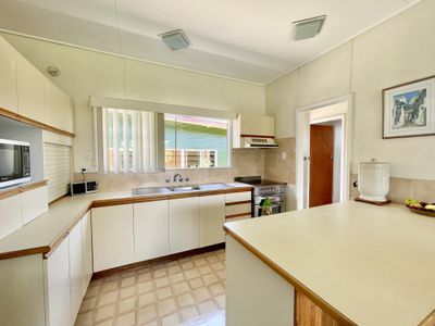 172 Esplanade, Point Vernon