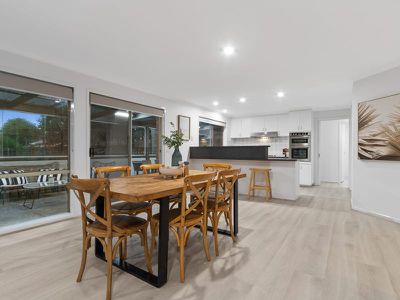 21 Dunn Crescent, Langwarrin