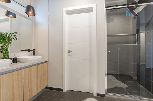 15 Naxos Road, Greenvale