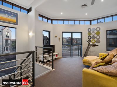 18 Old Belvidere Promenade, East Perth